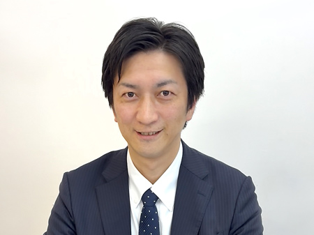静岡稲川店 店長 太田 健一
